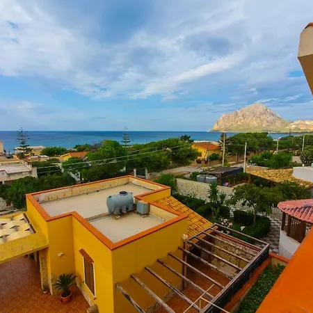 Casa Vacanze L'orizzonte Valderice